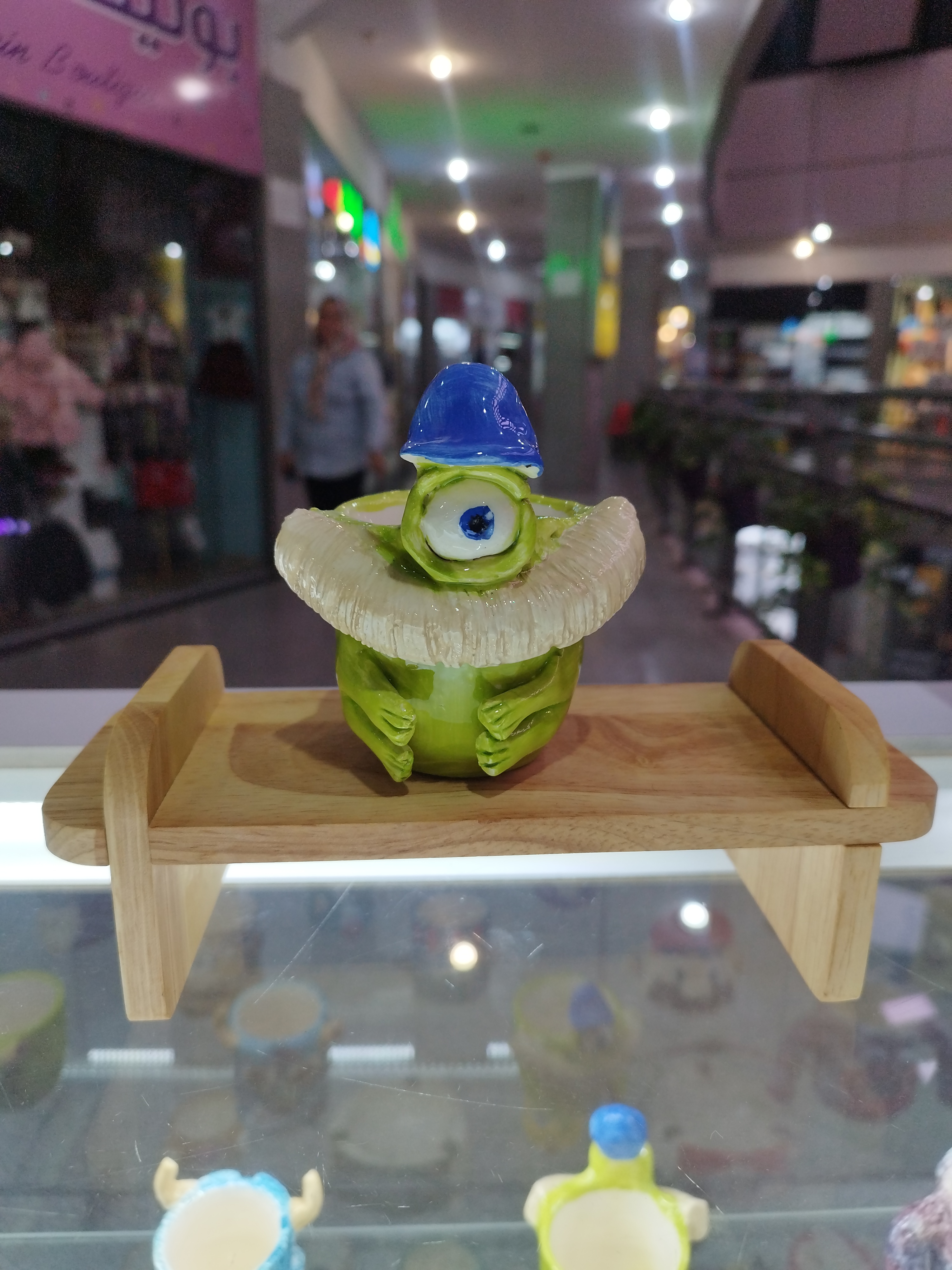 فنجان قهوه نگهبان