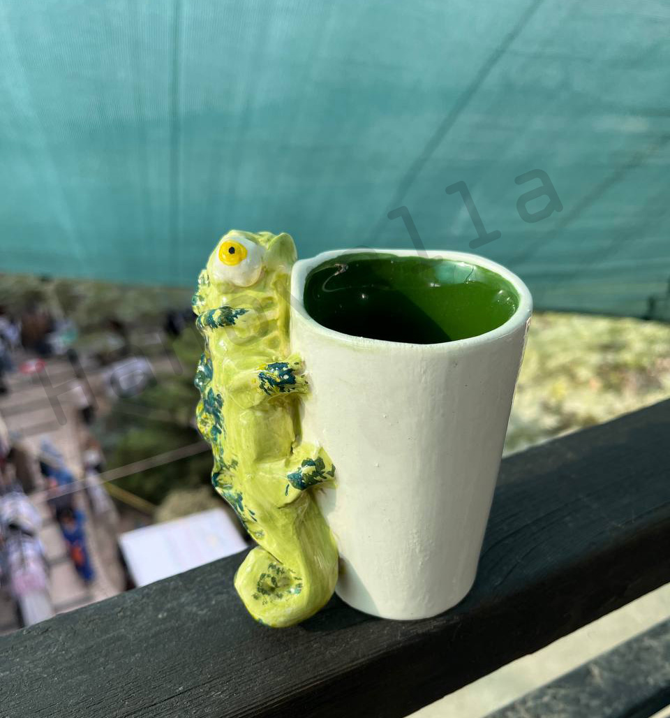 لیوان آفتاب پرست دست ساز